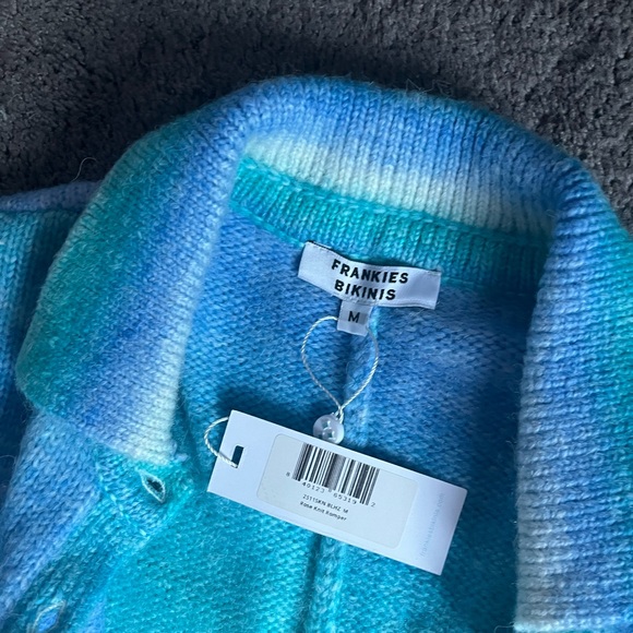 Frankie’s Knit Romper - Picture 3 of 5